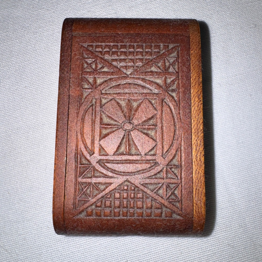 Vintage 1955 Irvin H Herbein Hand Chip Carved Wood Trinket Box Folk Art 3.25in